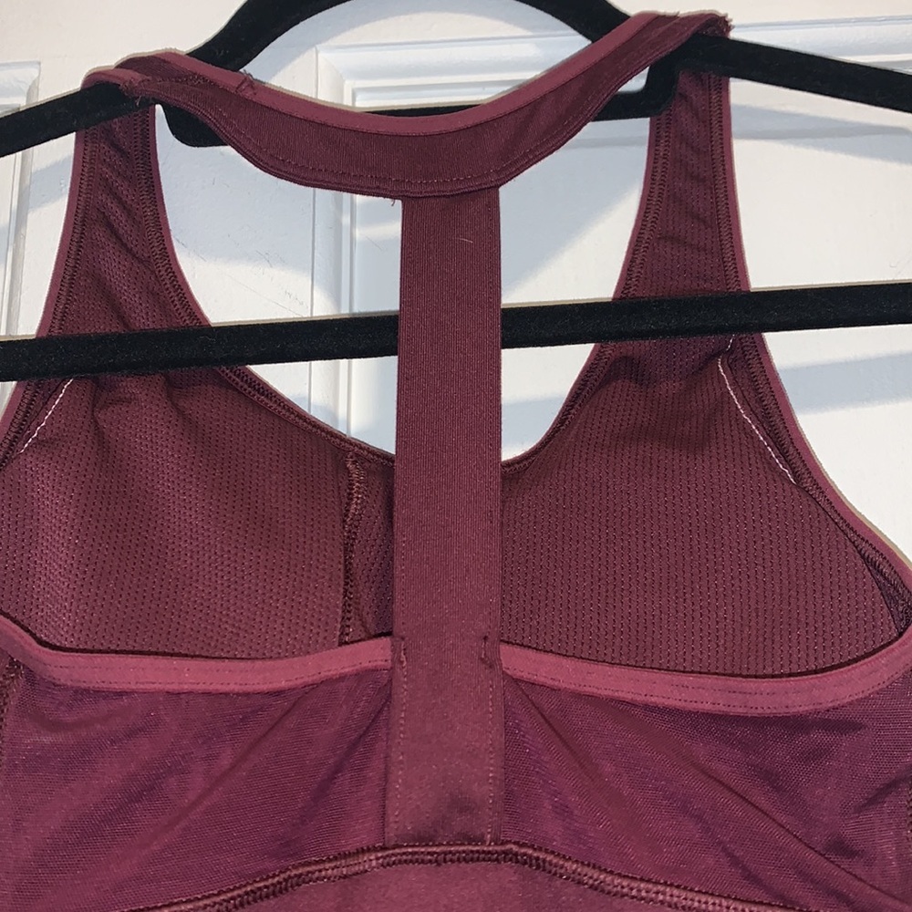 Athleta Stunner T-Back Burgundy Tank w/Mesh Size XS - Picture 2 of 9